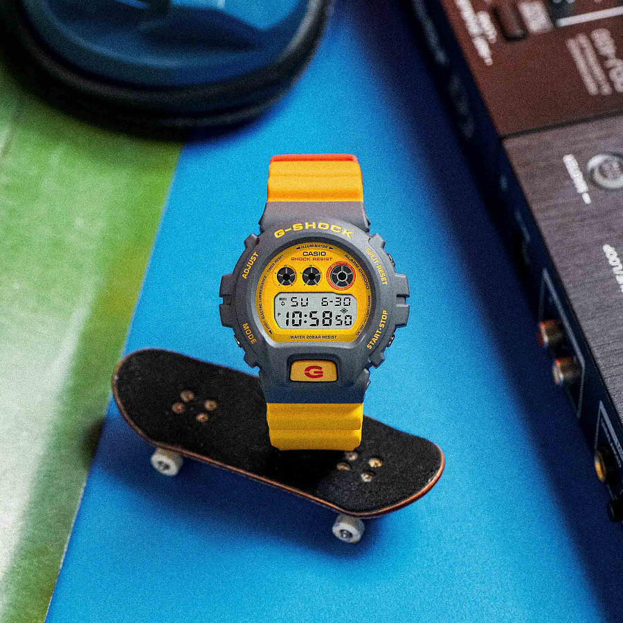 Часы Casio G-Shock DW-6900Y-9DR (DW-6900Y-9) — мужские, пластик
