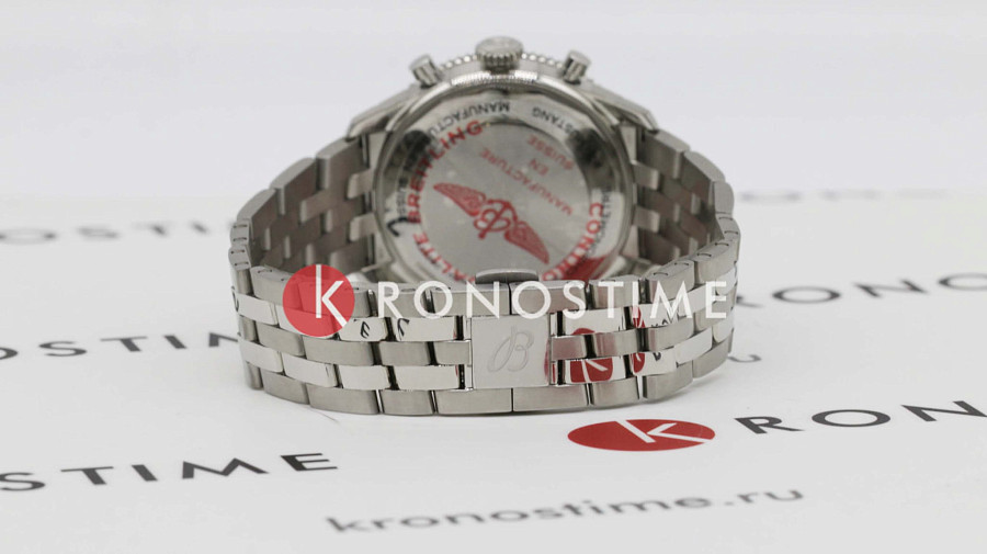 Часы Breitling Classic Avi Chronograph 42 P-51 Mustang A233803A1B1A1 — черный, металл сталь