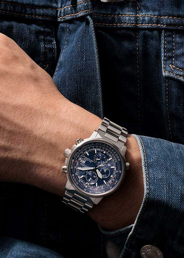 Часы Citizen Promaster AT8300-58L — кварцевые, металл сталь