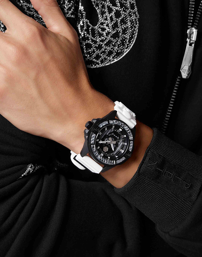 Часы Philipp Plein The Skull Carbon Fiber PWAAA1822 — кварцевые, сталь металл
