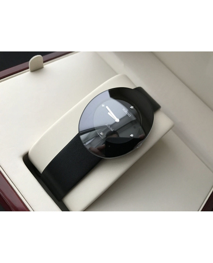 Часы Rado Esenza R53739715 — сталь металл, Швейцария