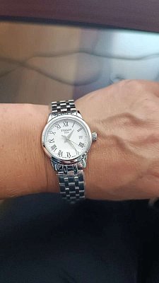 Фото покупателя: Швейцарские наручные часы Tissot Classic Dream Lady T129.210.11.013.00
