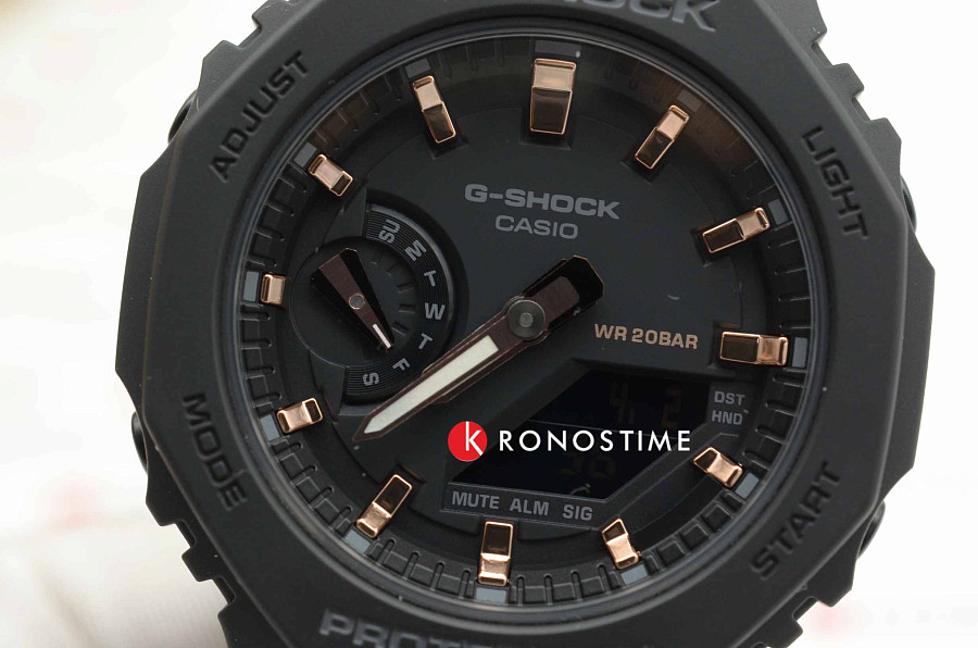 Часы Casio G-Shock GMA-S2100-1ADR (GMA-S2100-1A) — пластик, женские