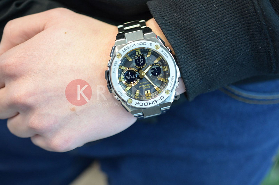 Часы Casio G-Shock GST-W110D-1A9 — Япония, электронные