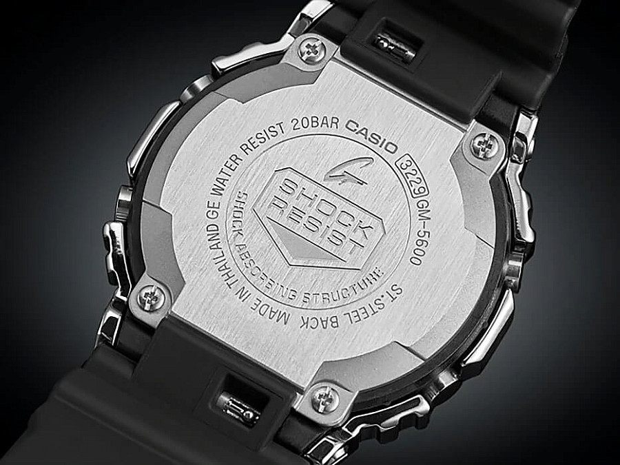 Часы Casio G-Shock GM-5600-1 — сталь металл пластик, Япония