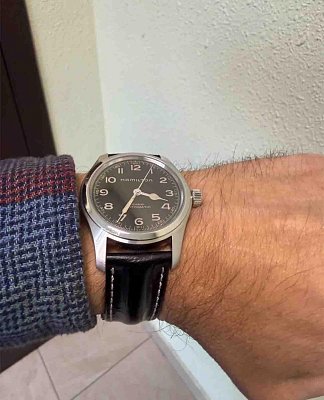 Фото покупателя: Швейцарские механические наручные часы Hamilton Khaki Field Murph Auto H70605731