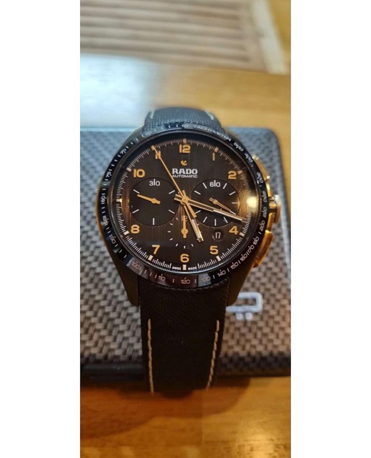 Часы Rado HyperChrome Automatic Chronograph R32168156 — механические, керамика металл сталь