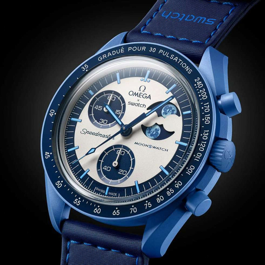 Часы Swatch x Omega Bioceramic Moonswatch Mission to The SuperBlue Moonphase SO33N700 — артикул SO33N700