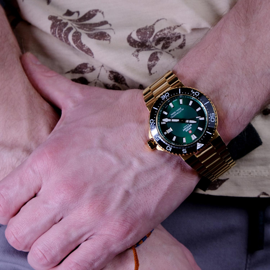 Часы Swiss Military by Chrono Automatic Dive SMA34086.06 — мужские, сталь c pvd покрытием