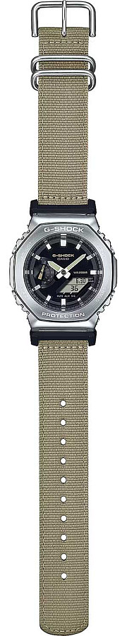 Часы Casio G-Shock GM-2100C-5ADR (GM-2100C-5A) — мужские, тканевый