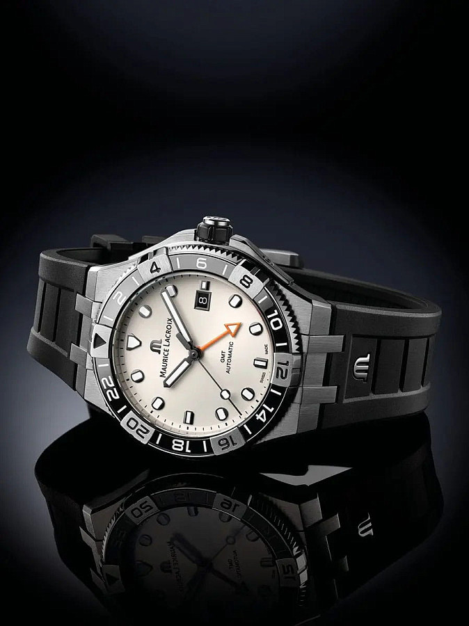 Часы Maurice Lacroix Aikon Venturer GMT AI6158-SS00F-130-A — артикул AI6158-SS00F-130-A