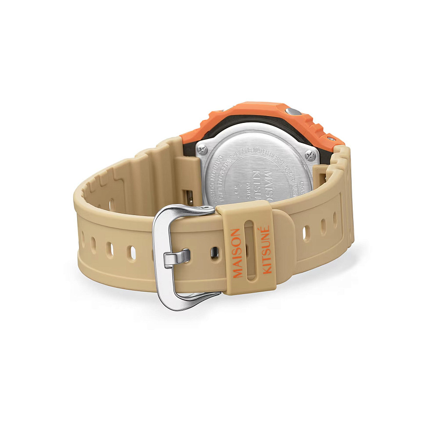 Часы Casio G-Shock x Maison Kitsune GA-2110MK-5A — пластик, мужские