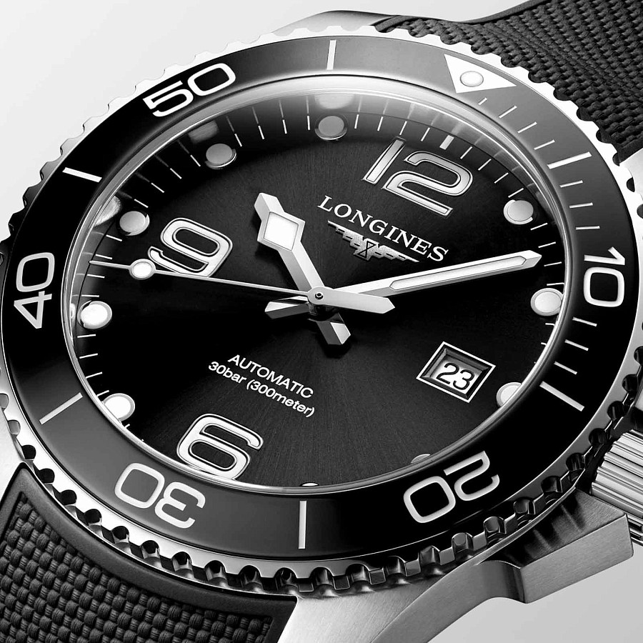 Часы Longines HydroConquest L3.782.4.56.9 — металл сталь керамика, Швейцария
