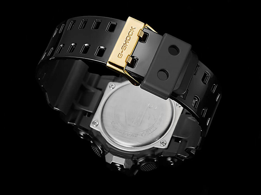 Часы Casio G-Shock GA-710GB-1A — пластик, полимер