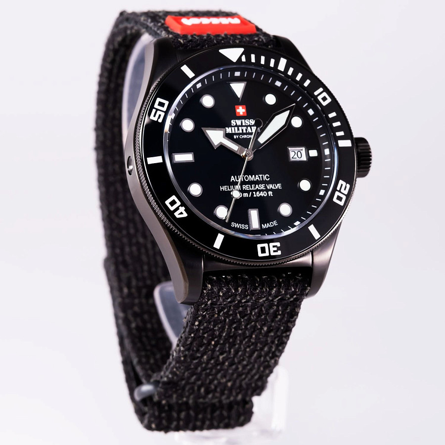 Часы Swiss Military by Chrono Diver SMA34075.05.R — механические, металл сталь