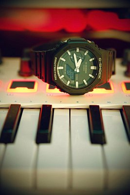 Фото покупателя: Японские наручные часы Casio G-Shock GA-2100-1ADR (GA-2100-1A) с хронографом