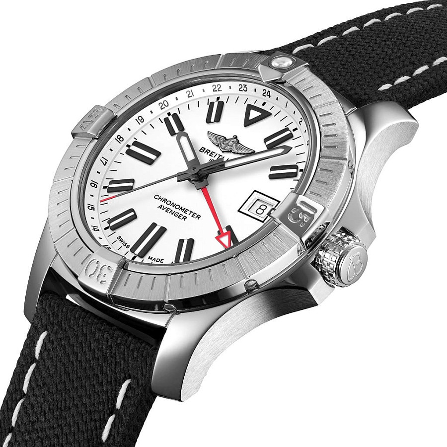 Часы Breitling Avenger Automatic GMT 43 A32397101A1X1 — механические, сталь металл