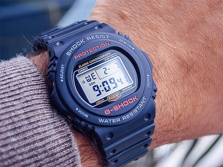 Часы Casio G-Shock DW-5750UE-1 — полимер, мужские