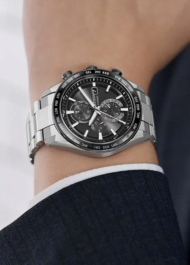 Часы Citizen Attesa AT8295-56E — кварцевые, титан