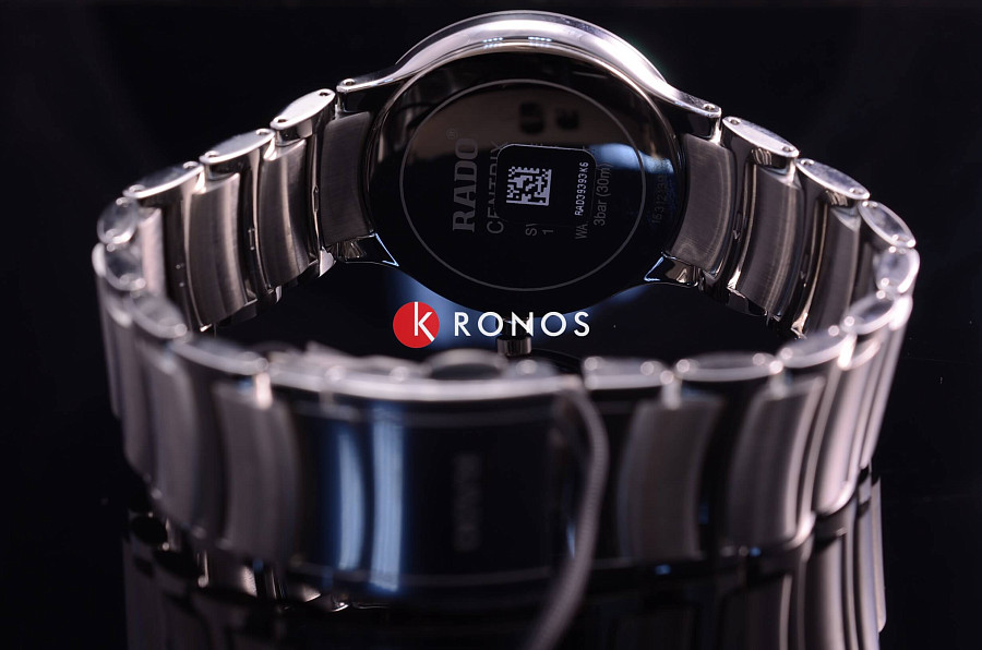Часы Rado Centrix R30927153 — мужские, нержавеющая сталь