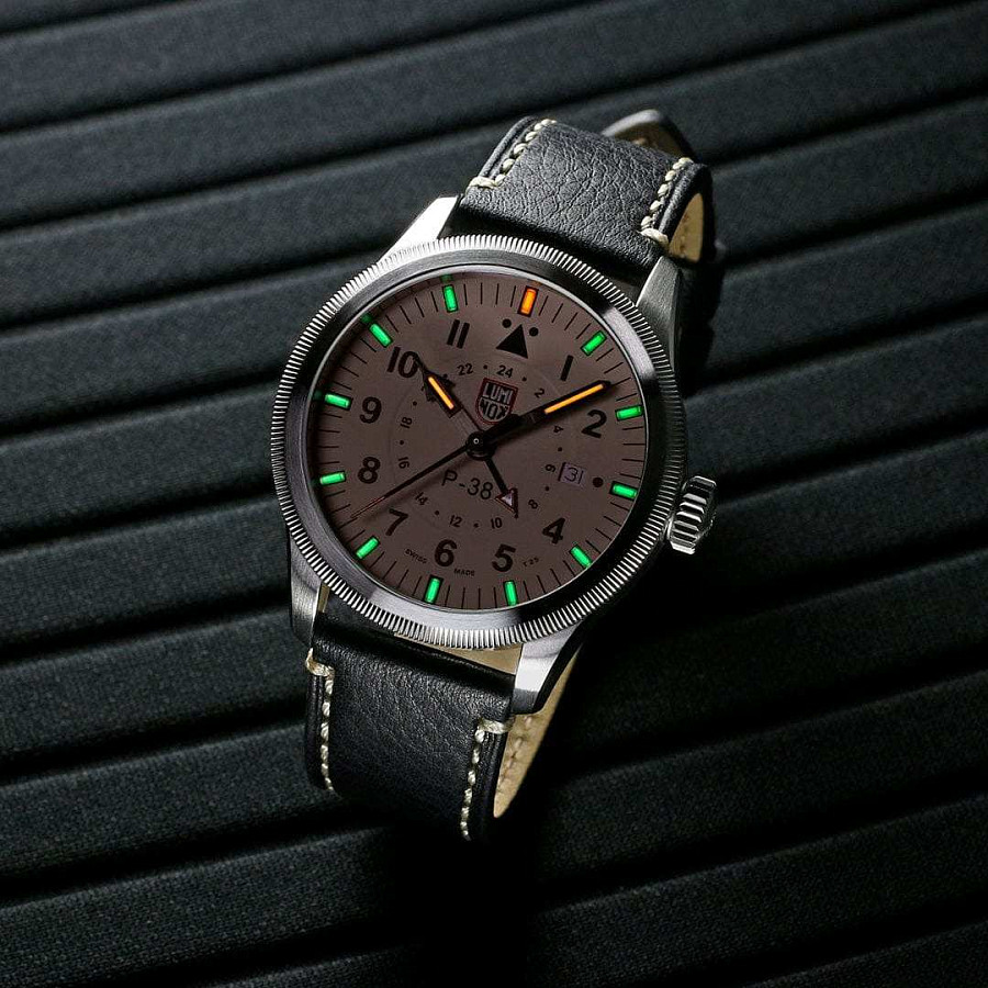 Часы Luminox P–38 LIGHTNING XA.9527 — кварцевые, Швейцария, мужские