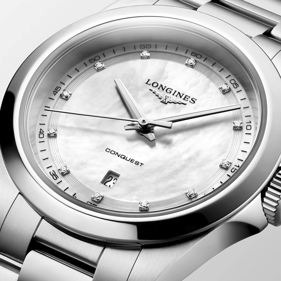 Часы Longines Conquest 30 mm L3.350.4.87.6 — нержавеющая сталь, женские