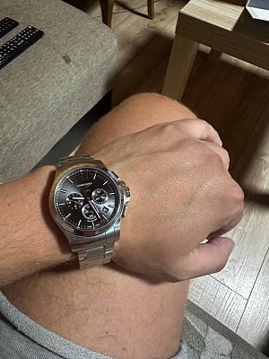 Фото покупателя: Швейцарские наручные часы Longines Conquest V.H.P. L3.727.4.56.6 с хронографом