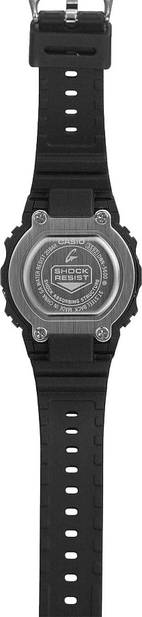 Часы Casio G-Shock Nano DWN-5600-1 — пластик, мужские