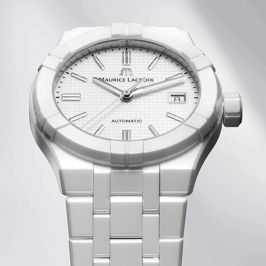 Часы Maurice Lacroix Aikon Automatic AI6007-CRM72-130-7 — механические, керамика