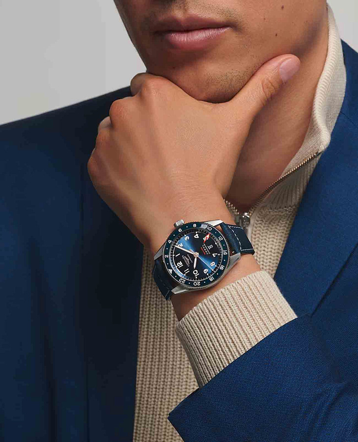 Часы Longines Spirit L3.812.4.93.2 — кожаный, мужские
