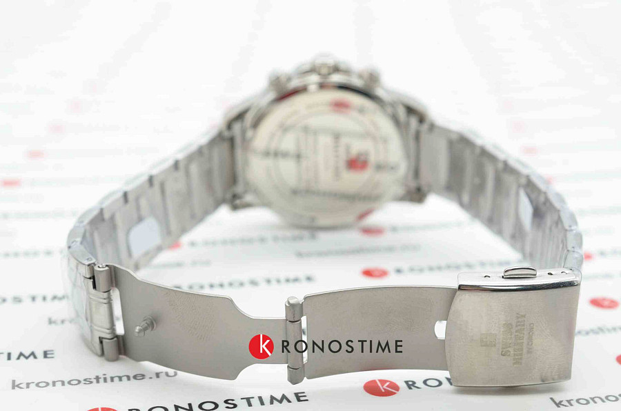Часы Swiss Military by Chrono SM34052.03 — артикул SM34052.03