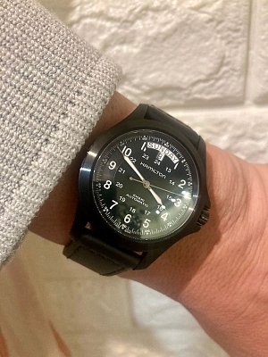 Фото покупателя: Швейцарские механические наручные часы Hamilton Khaki Field King H64465733