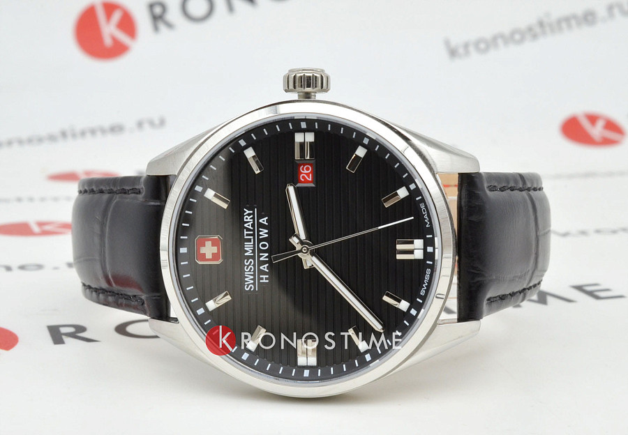 Часы Swiss Military Hanowa Roadrunner SMWGB2200104 — кварцевые, металл сталь