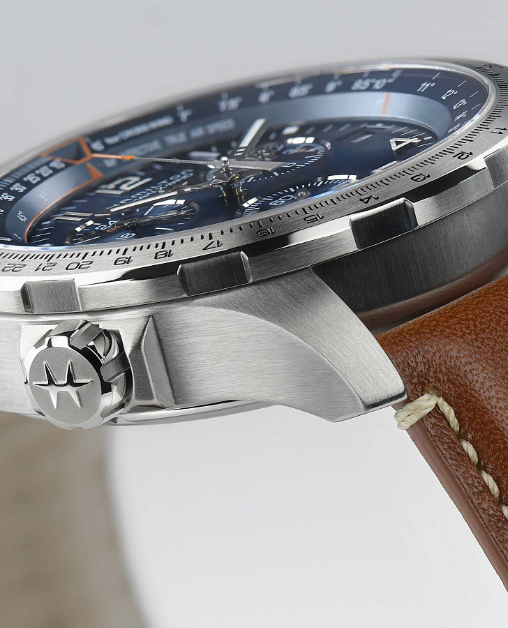 Часы Hamilton Khaki X-Wind GMT Chrono Quartz H77922541 — артикул H77922541, мужские
