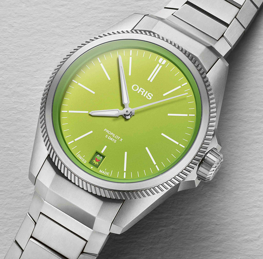 Часы Oris Propilot X Kermit Edition 01 400 7778 7157-Set — титан, Швейцария