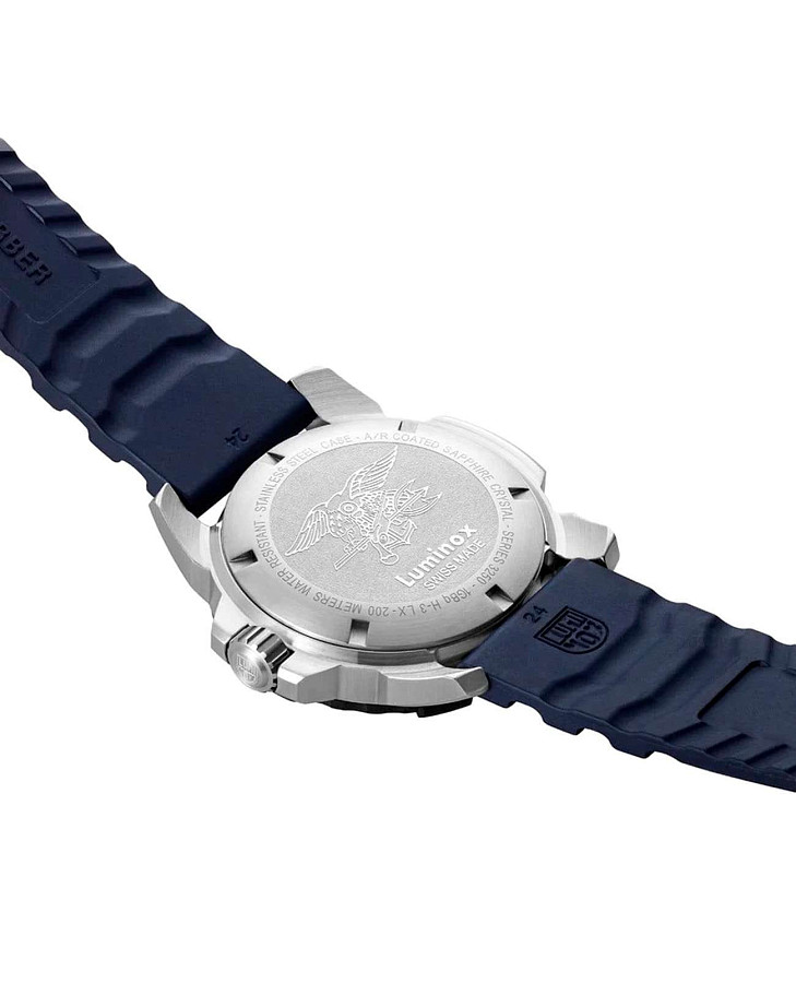 Часы Luminox Navy SEAL XS.3253.CB — кварцевые, Швейцария, мужские