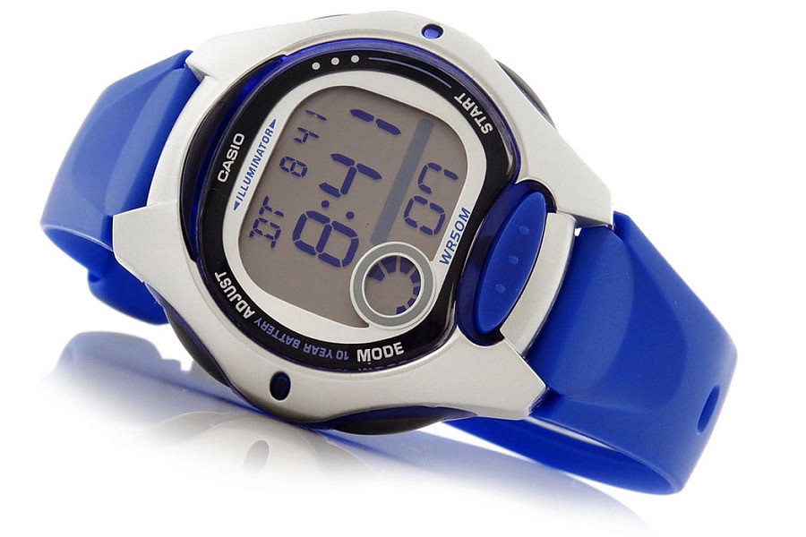 Часы Casio Collection LW-200-2AVDF (LW-200-2A) — женские, пластик