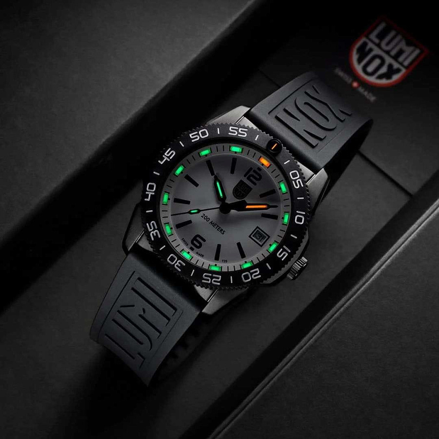 Часы Luminox Pacific Diver XS.3127M — каучук, мужские