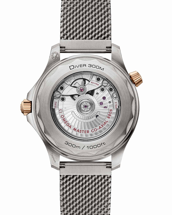 Часы Omega Seamaster Diver 300M 210.90.42.20.10.001 — механические, золото титан