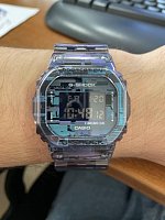 Фото покупателя: Японские часы Casio G-Shock DW-5600NN-1E