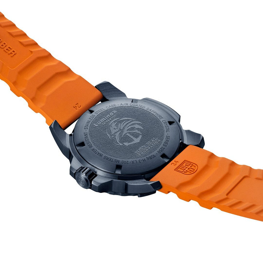 Часы Luminox Navy SEAL Foundation XS.3253.CBNSF.SET — кварцевые, сталь металл