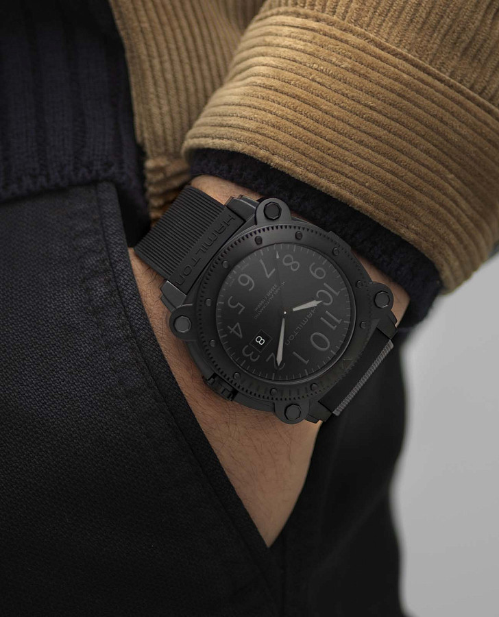 Часы Hamilton Khaki Navy BeLOWZERO 1000m Auto H78585333 — мужские, каучук