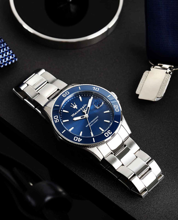 Часы Maserati Competizione R8853100036 — нержавеющая сталь, мужские