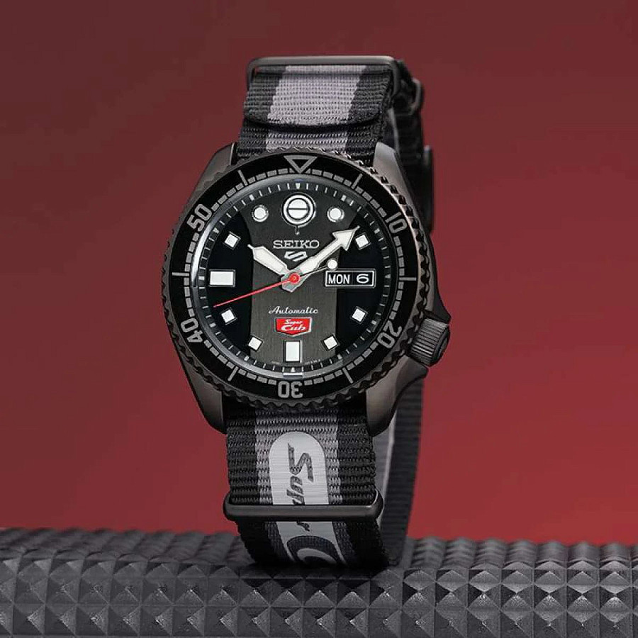 Часы Seiko 5 Sports SRPJ75K1 — мужские, тканевый