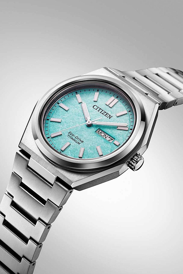 Часы Citizen Eco-Drive AW0130-85M — титановый, мужские