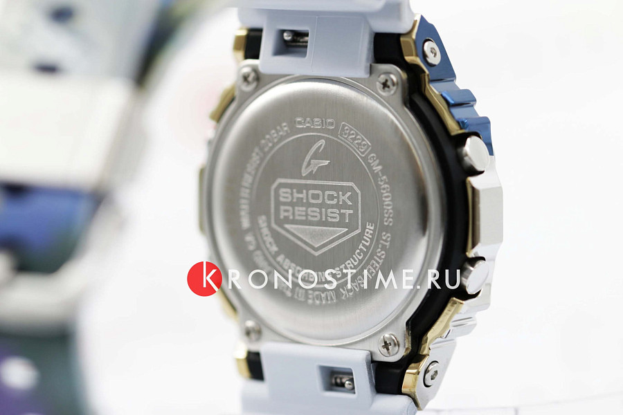 Часы Casio G-Shock GM-5600SS-1DR (GM-5600SS-1) — электронные, Япония, мужские