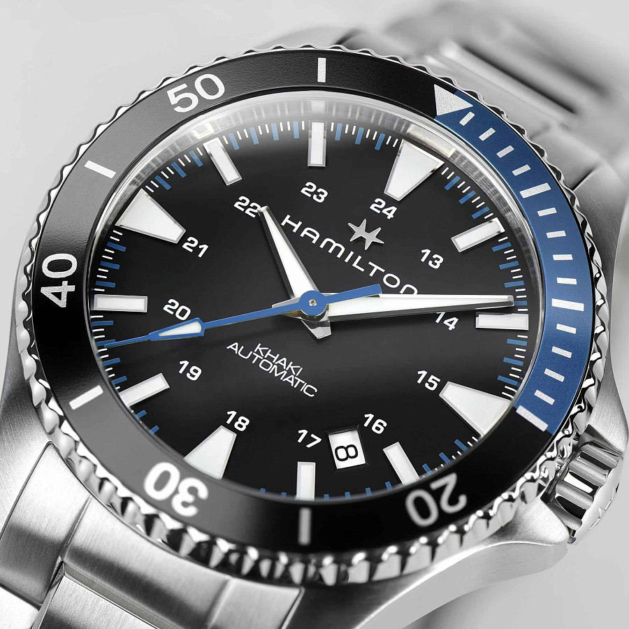 Часы Hamilton Khaki Navy Scuba H82315131 — мужские, механические
