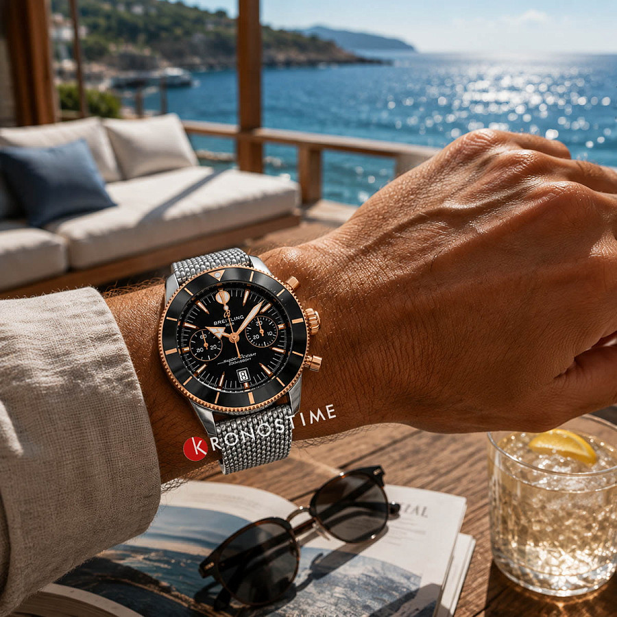 Часы Breitling Superocean Heritage B01 Chronograph 42 mm UB0156H11B1A1 — Швейцария, механические