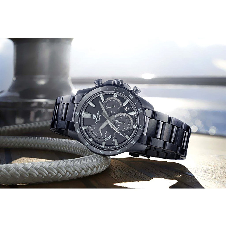 Часы Casio Edifice EQS-930MDC-1A — Япония, кварцевые