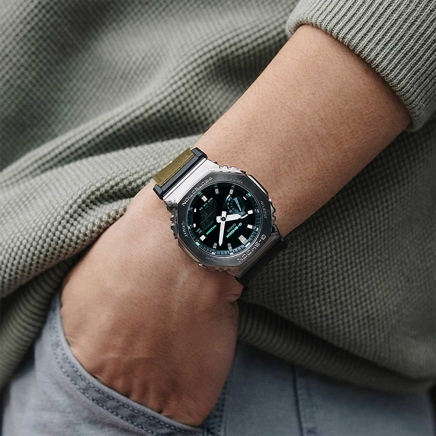 Часы Casio G-Shock GM-2100CB-3ADR (GM-2100CB-3AER) — электронные, сталь металл